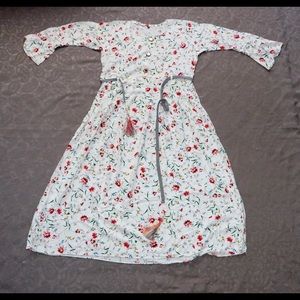 WHITE DRESS W/ FLORAL PRINTS